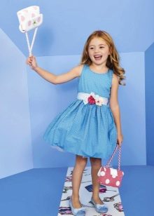 Accessories for an elegant dress for a girl of 5 years old