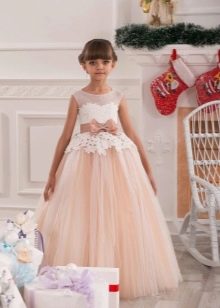 Prom ball gown for a girl of 5 years