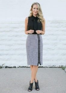 Hourglass Straight Skirt for Women