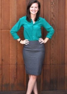 Gray pencil skirt with turquoise shirt