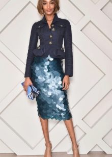 High-waisted bright pencil skirt