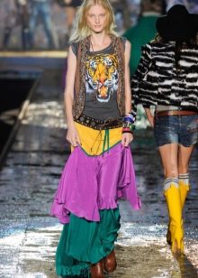elasticated layered skirt