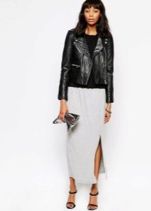 Side slit skirt