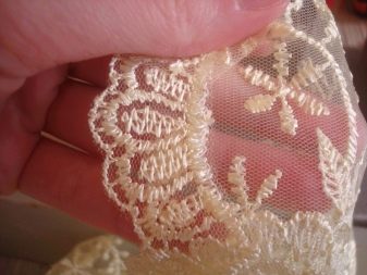 Sewing scallop on a wedding dress