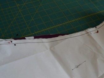 Cutting out dresses with polka dots for pregnant women