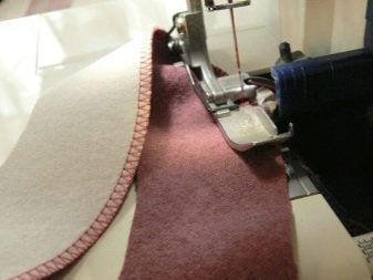 Sewing piping to the dress - step 1