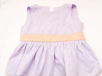 Sewing ruffles on the dress - step 5