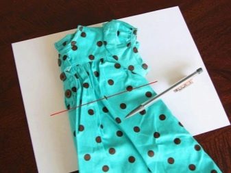 T-shirt tracing for dress patterns