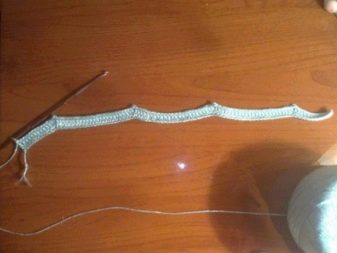 Knitting a yoke on a dress for a girl under one year old - step 2