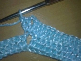 Knitting a yoke on a dress for a girl under one year old - step 3