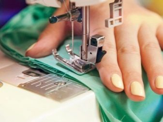 Ράψιμο καλοκαιρινού ασύμμετρου φορέματος