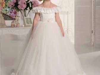 Elegant wedding puffy dress with lowered shoulders for a girl