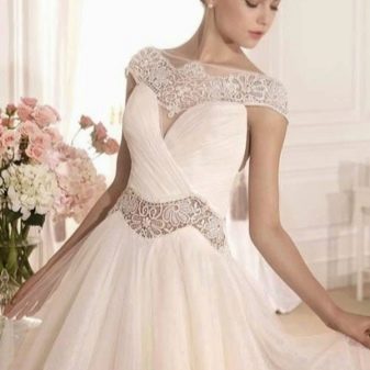 Wedding dress by Tarik Ediz with lace inserts