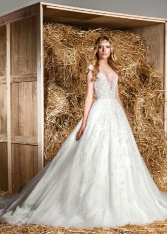 B = Luxurious lace dress from Zuhair Murad