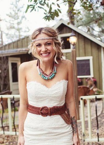 Boho wedding hairstyle
