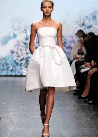 Wedding dress bell