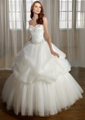 Wedding dress with embroidered corset