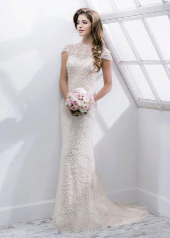 Closed wedding dress with rhinestones
