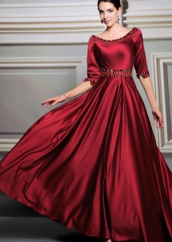 Decorations for a burgundy evening dress