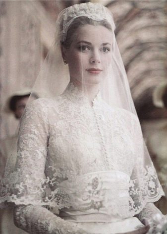 Grace Kelly's wedding dress