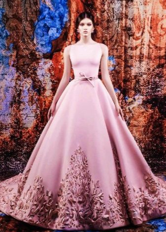 Wedding dress with 3D color effect
