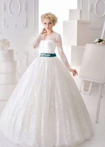 Wedding dress with blue belt