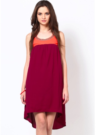 Marsala dress combined with red