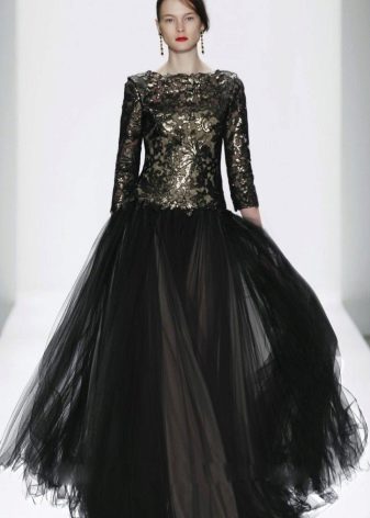 Fluffy dress with a chiffon skirt