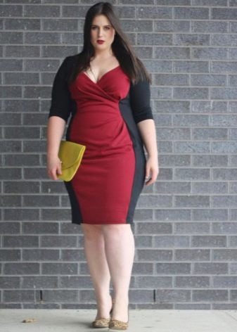 Combined red and black sheath dress for plump