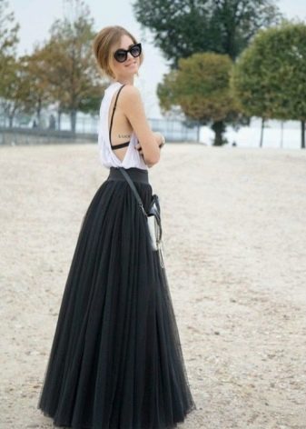 Long dress for skinny girls