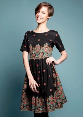 Medium length dress in Russian style