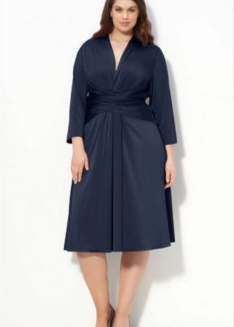 Robe trapèze bleue en maille pour surpoids