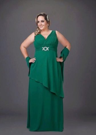 Robe tricotée dans le style grec pour le plein