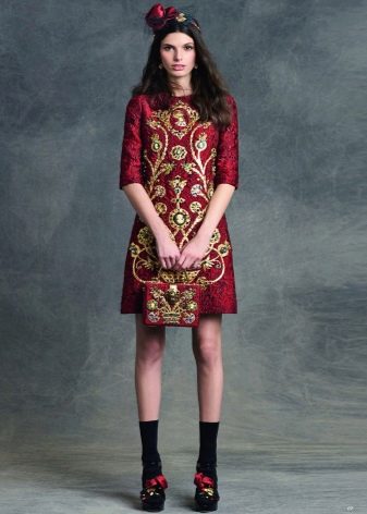 Cherry dress with gold embroidery