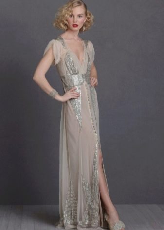 Floor-length chicago dress