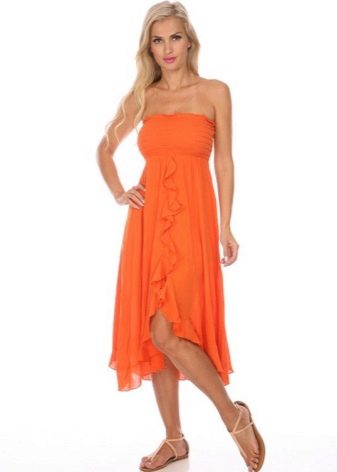 Sandals to the dress-skirt