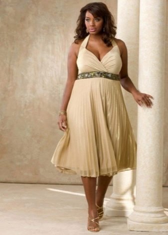 Dresses for figure type Apple