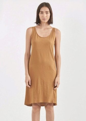 Beige mid-length tank top
