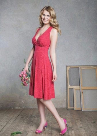 Monroe style dress pink