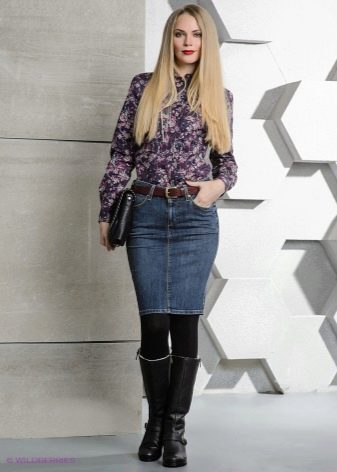 denim pencil skirt in winter wardrobe