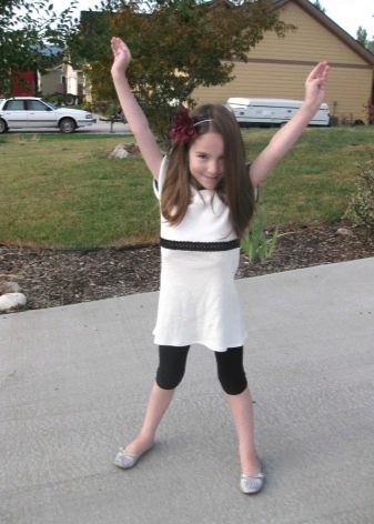 Tunic for a girl of 11 years old