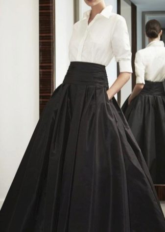 fluffy bell skirt
