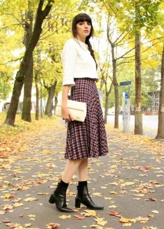Tapered Plaid Skirt