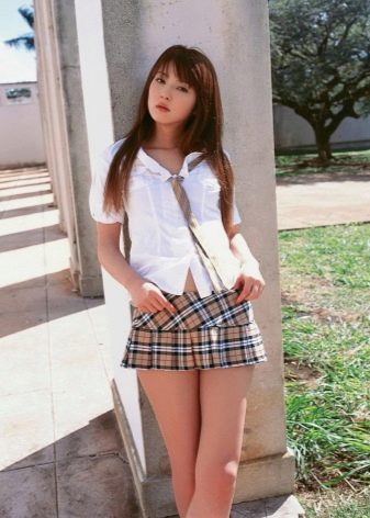 pleated plaid micro skirt