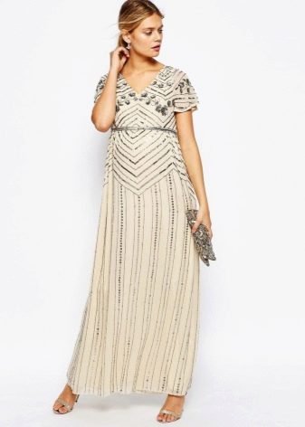 Evening dress for pregnant women beige