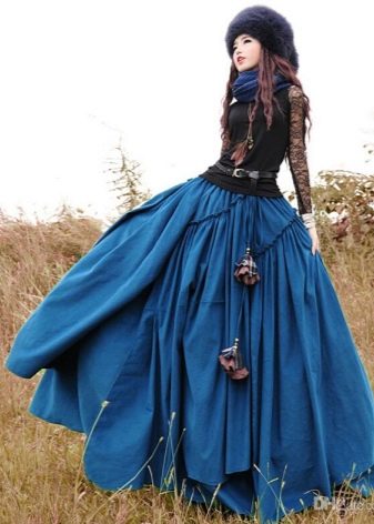 Long blue skirt sun to the floor made of cotton fabric