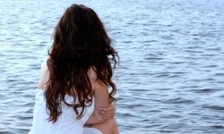 Собственикът на рядка болест: Лорън Уитъринг се храни през сърцето