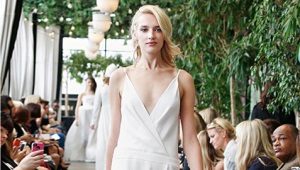 Low-waist dress - a revolution in women's fashion