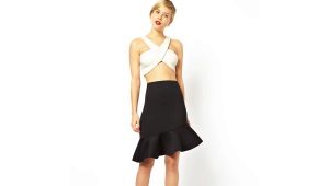  Skirts with ruffles