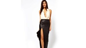 Skirts with a slit
